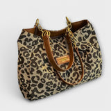 Structured Shoulder Bag | Minimalist Design for Modern Professionals
