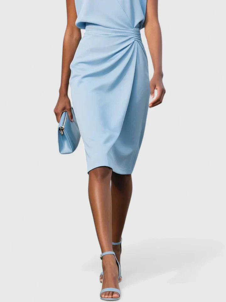 Lisandrah | Sophisticated Dress with Authority and Elegance