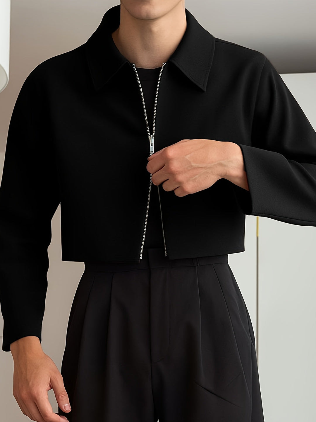 Dylan | Cropped Structured Zip Jacket