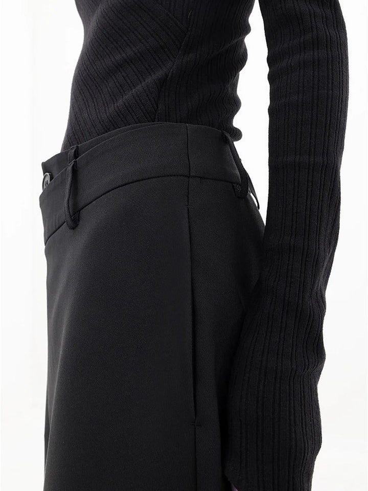 Ada | Baggy Trousers with Asymmetric Waistband