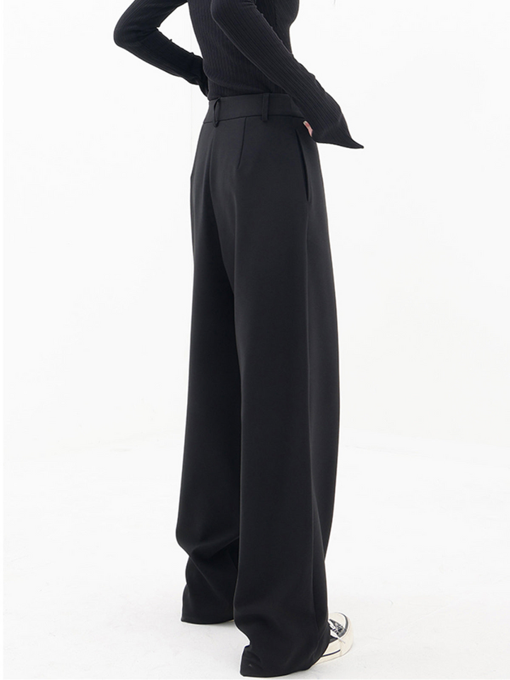 Ada | Baggy Trousers with Asymmetric Waistband
