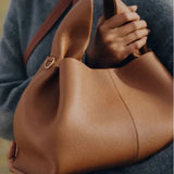 Cloud Crossbody Dumpling Bag | Soft Structure, Modern Elegance