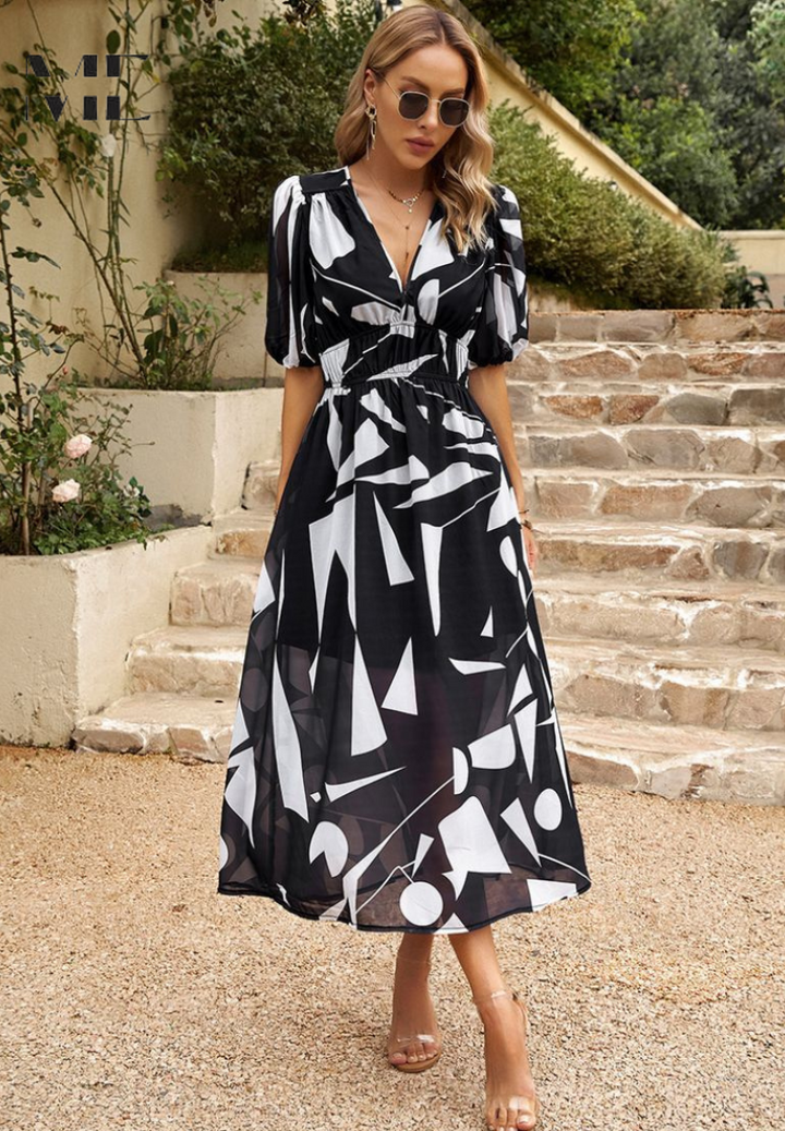 Louise | Floral Summer Dress in Breathable Fabric