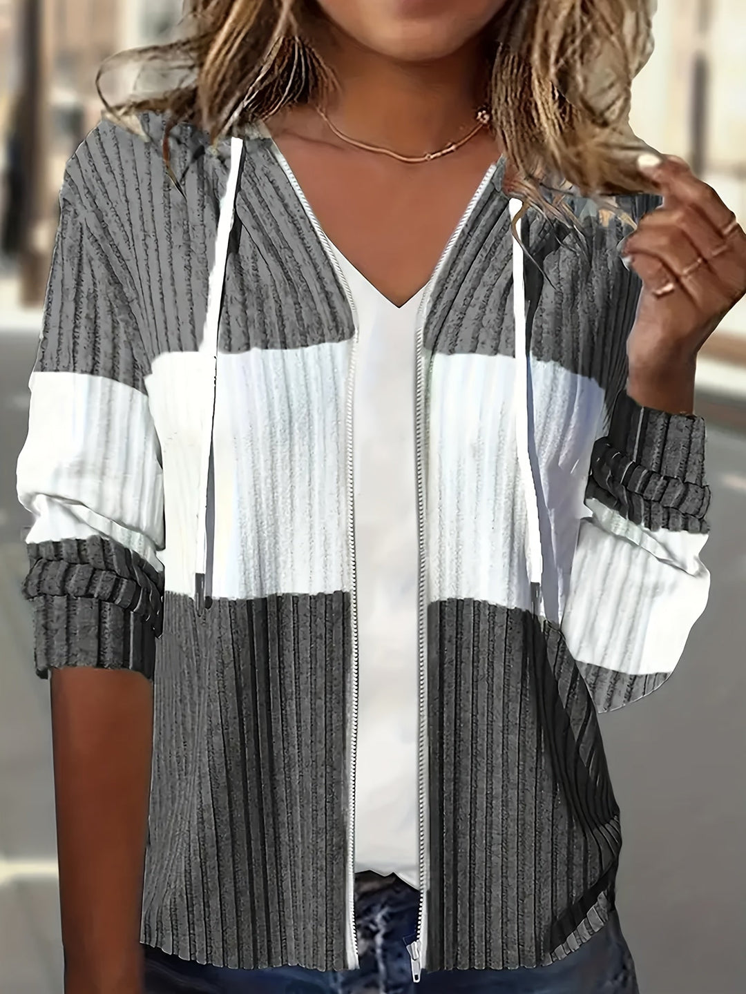 Rosie | Two-Tone Hooded Zip-Up Knit Jacket