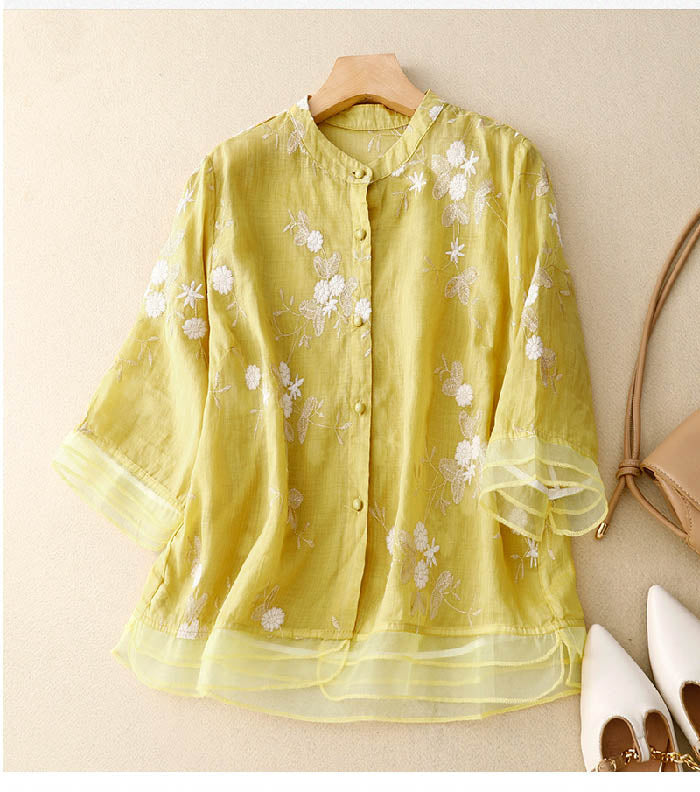 Lucy | Blouse with Floral Accent Details